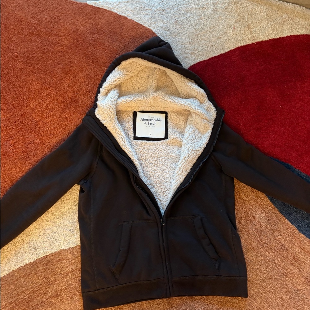 Abercrombie & Fitch Black Sherpa-Lined Hoodie